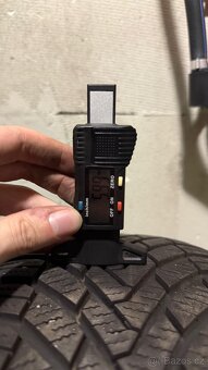 Plechové disky Škoda/VW 6Jx16 ET48 s pneu a poklicemi - 7
