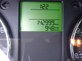 Škoda Roomster 1.2 TSI r.v.2012 (63 kw) serviska stk:9/2027 - 7