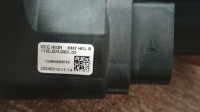 Škoda Superb 3 face přední pravý světlomet - 7