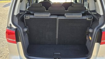 VOLKSWAGEN TOURAN 1.2TSI TRENDLINE 7MÍSTNÝ - 7