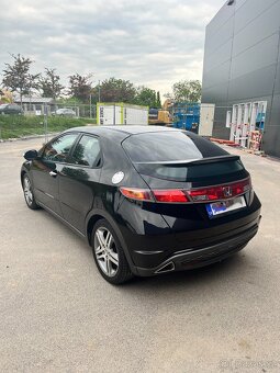 Honda Civic 1.8 i-VTEC Sport – původ ČR, 211.000 km - 7