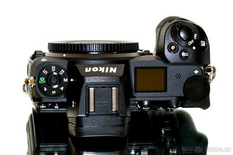 Nikon Z6II pouze 18 tis expozic + 64GB TOP STAV - 7