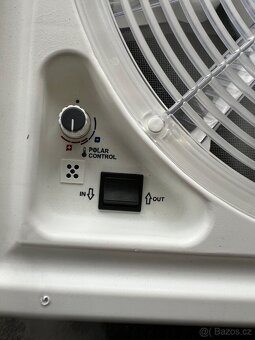 Střešní ventilátor Fiamma Turbo Vent Polar 12V - 7
