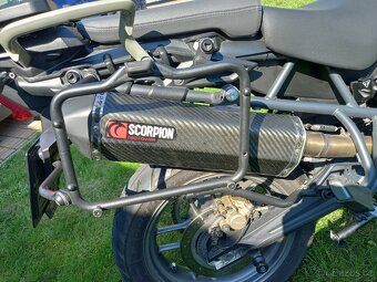 Triumph Tiger 800 - 7