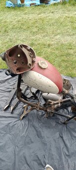 Prodám torzo motocyklu ČZ 125/453 - 7