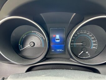 Toyota Auris 1.8 Hybrid Executive - 7