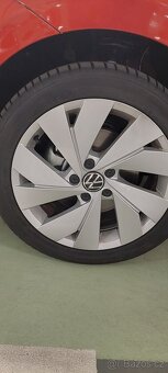 VW Volkswagen Golf 8 VIII. 1.5TSI 110KW (110PS) garážovaný - 7
