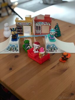 Tlapková patrola sbírka- kamion, věž, auta, figurky - 7