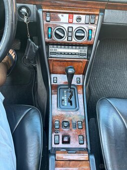 Mercedes W124 300CE 24 Cabriolet (trieda E kabrio) - 7