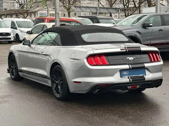 Ford Mustang Convertible, facelift - 7