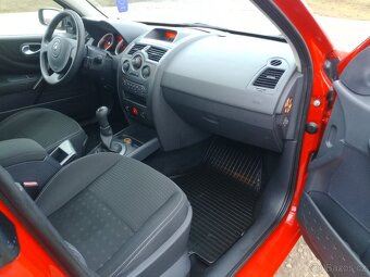 Renault Megane 1.6 - 7
