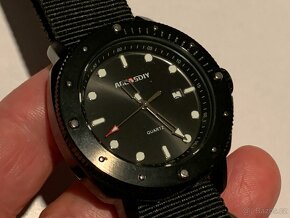 Quartz Army ,..45mm - 7