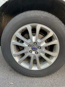 Prodám Volvo XC60 3,0 T6 AWD - 7