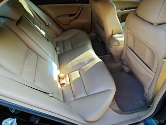 Honda Accord 2.4Vtec - 7