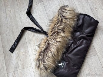 Thule Urban Glide 2 Black v TOP výbavě - 7