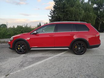Volkswagen Golf VII Alltrack 2.0 TDI 4Motion - 7
