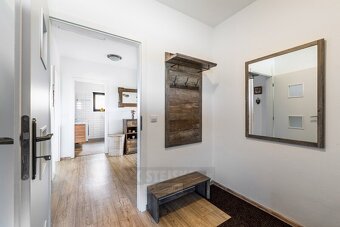 Prodej novostavby rodinného domu, 121 m², pozemek 801 m², Mi - 7