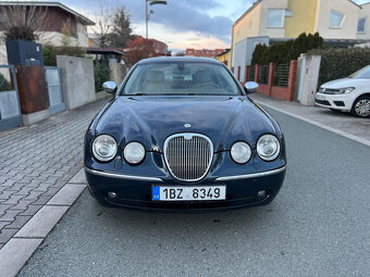 Jaguar S-type 2.7d 152kW Executive•Najeto 252tis/km•1.majite - 7
