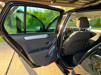 VOLKSWAGEN GOLF 6 - 7
