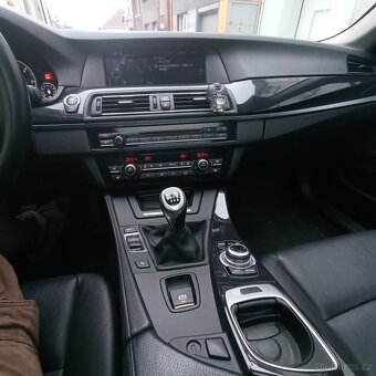 Prodám BMW 520 d r.v 2013 - 7