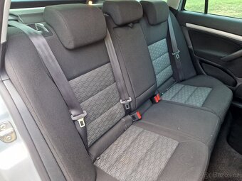 ŠKODA Octavia combi 2 1,6 TDI nafta 77 KW převodovka 5 stupň - 7