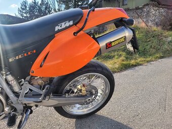 KTM 640 LC4 Supermoto, el. štartér 2004, akrapovič - 7