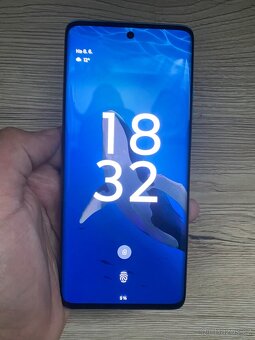 Motorola Edge 40 NEO 12Gb/256 - 7