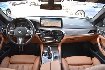 BMW 530d xDrive ///MSPORT ZÁRUKA DPH ČR 1.MAJITEL - 7