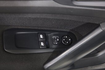 Peugeot 308 1.5 HDi 75kW Parkovací senzory - Zálohováno - 7