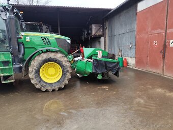 John Deere 228 - čelní disková sekačka s kondicionérem - 7