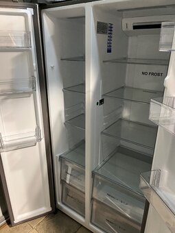 Americká lednice HAIER HSR3918ENPG - nejde - 7