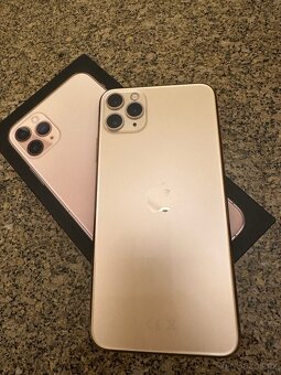 iPhone 11 Pro Max, 64 GB, Gold - 7
