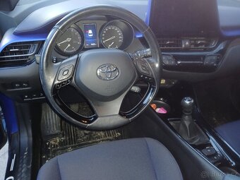 Toyota C-HR, 2017 - 1.majitel - 7