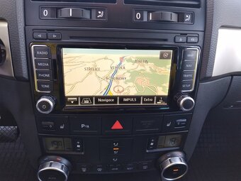 VOLKSWAGEN TOUAREG 3.0 TDI DSG DPH,ČR,NAVI, 176kW - 7