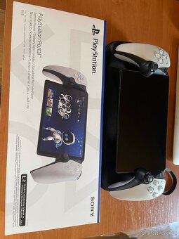 PlayStation portal (jako nový v záruce) + tvrzené sklo - 7