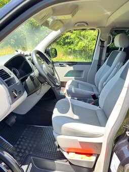 Volkswagen Caravelle s camping vestavbou - 7