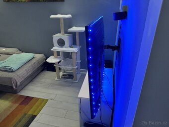 SAMSUNG 55" UE55TU7072UXXH - 7