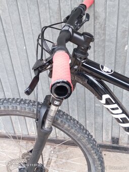 Horské kolo Specialized Rockhopper 27,5" - 7