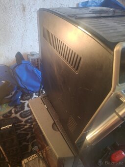 2× kávovar De'Longhi - 7