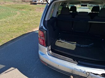 VW Touran 1.9 TDI 77kw Klima Model 2007 Facelift///Havárie// - 7