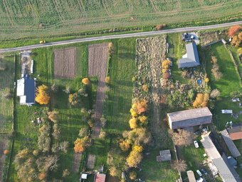 Nová Hradečná - stavební pozemek 2612 m2 - 7