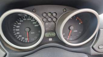 Alfa Romeo Spider 3.0 V6 24V - 7
