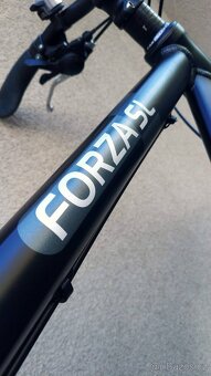 Špičkové městské kolo Pegasus Forza SLX - 7