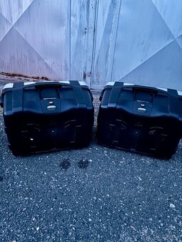 Givi TRK46N Trekker 2x46l boční, topcase - 7