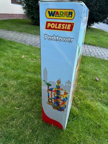 WADER Park Tower / parkovací dům / garáž, se 7 patry a auty - 7