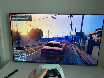 PLAYSTATION 5 s MECHANIKOU + 2x OVLADAČ + 2x HRA - 7