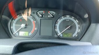 Škoda Fabia I Sedan 1.4 16V, bez STK - 7