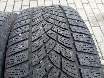 215/50/17 zimní pneumatiky Goodyear - 7