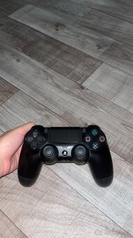 Playstation4, 500GB + 2 ovladače - 7