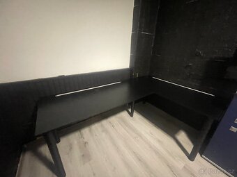 Psací stůl ve tvaru L s ledkami - 7